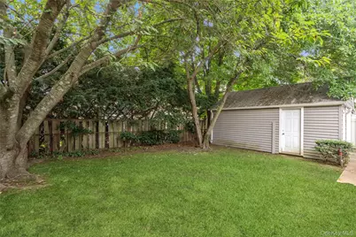 5 Center Court, Bethpage, NY 11714 - Photo 19