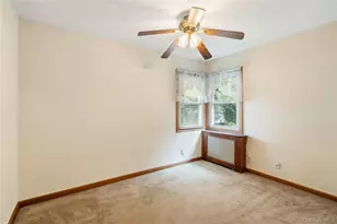 5 Center Ct, Bethpage, NY 11714 - Photo 5