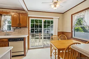 5 Center Ct, Bethpage, NY 11714 - Photo 9