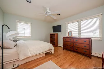 40 Cayuga Avenue, Atlantic Beach, NY 11509 - Photo 19