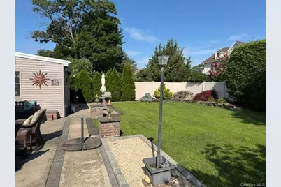 383 Marshall Street, Oceanside, NY 11572 - Photo 5