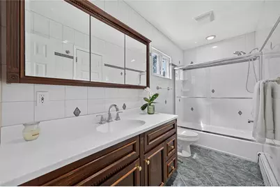 38 McCulloch Drive, Dix Hills, NY 11746 - Photo 21