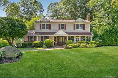 38 McCulloch Drive, Dix Hills, NY 11746 - Photo 1