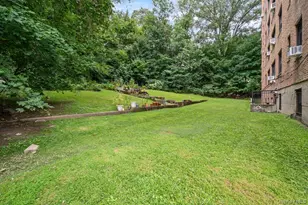 735 Kappock St, Bronx, NY 10463 - Photo 17