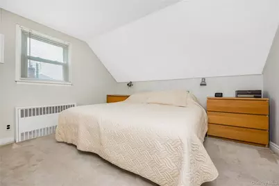 117 Midwood Avenue, Farmingdale, NY 11735 - Photo 17