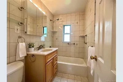 129 Fenimore Rd #129B, Mamaroneck, NY 10543 - Photo 11