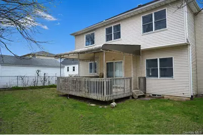 111 Fulton Avenue, New Hyde Park, NY 11040 - Photo 19