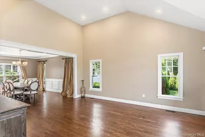 5 Preston Hollow Court, Northport, NY 11768 - Photo 5