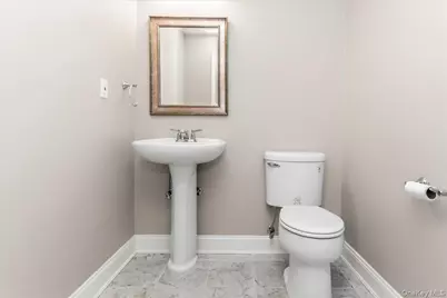 5 Preston Hollow Court, Northport, NY 11768 - Photo 37