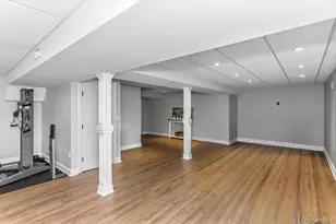 5 Preston Hollow Ct, Northport, NY 11768 - Photo 35