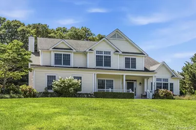 5 Preston Hollow Court, Northport, NY 11768 - Photo 1