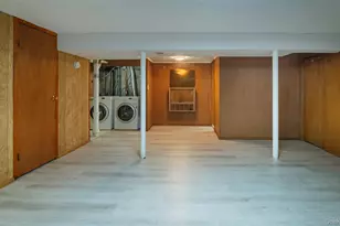 82-53 266th St, Floral Park, NY 11004 - Photo 25