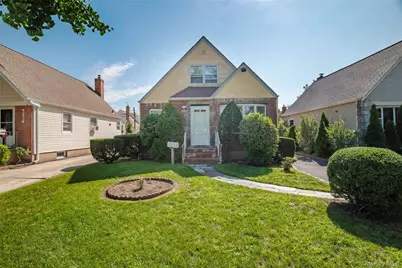 82-53 266th Street, Floral Park, NY 11004 - Photo 1