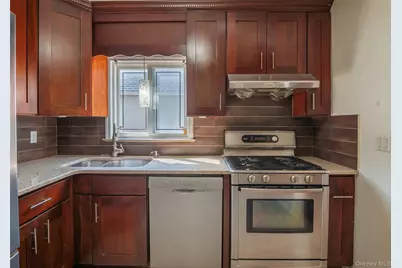 82-53 266th Street, Floral Park, NY 11004 - Photo 11