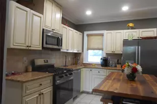 28 Centre Ave, East Rockaway, NY 11518 - Photo 7