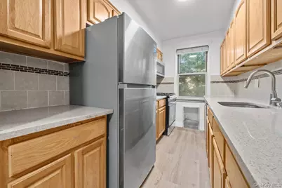 3720 Independence Avenue #5F, Bronx, NY 10463 - Photo 7