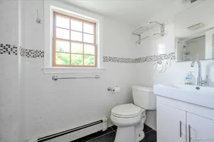 48 W 3rd St, Freeport, NY 11520 - Photo 17