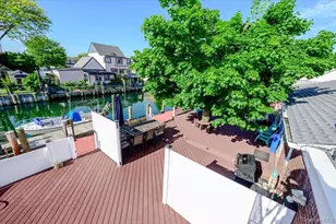 48 W 3rd St, Freeport, NY 11520 - Photo 21