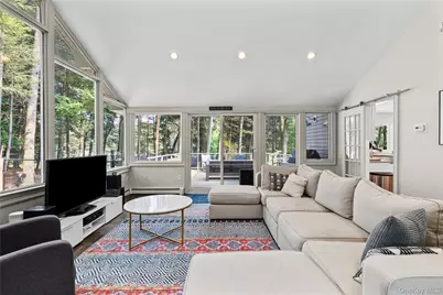 1 Sherwood Road, Pound Ridge, NY 10576 - Photo 9