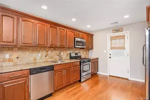 15 Dewey Rd, Commack, NY 11725 - Photo 7