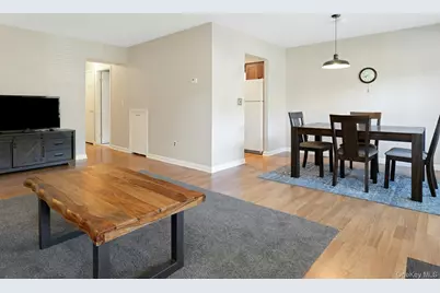 34 Warwick Place #B, Yorktown Heights, NY 10598 - Photo 11