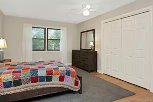 34 Warwick Pl, Yorktown Heights, NY 10598 - Photo 23
