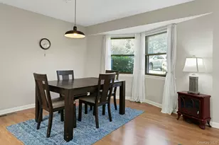 34 Warwick Pl, Yorktown Heights, NY 10598 - Photo 7