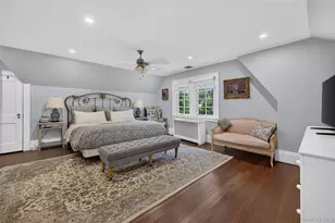 45 Cedar Dr, Great Neck, NY 11021 - Photo 19