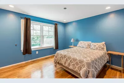 111 W Tiana Road, Hampton Bays, NY 11946 - Photo 13