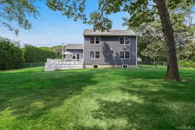 111 W Tiana Road, Hampton Bays, NY 11946 - Photo 17