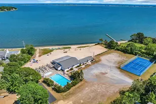 111 W Tiana Rd, Hampton Bays, NY 11946 - Photo 21