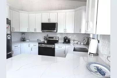 83 Hawser Drive, Babylon, NY 11702 - Photo 7