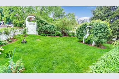 9 Harrison Avenue #2, Glen Cove, NY 11542 - Photo 11