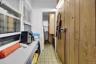 681 E 243rd St, Bronx, NY 10470 - Photo 9