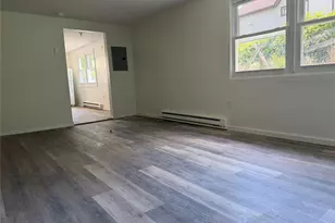 50 S Montgomery St, Walden, NY 12586 - Photo 9