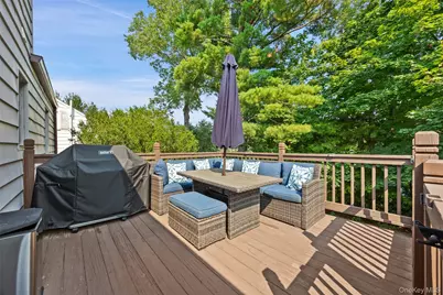 27 Clarendon Road, Scarsdale, NY 10583 - Photo 31