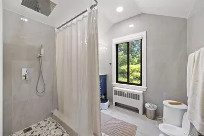 27 Clarendon Road, Scarsdale, NY 10583 - Photo 19