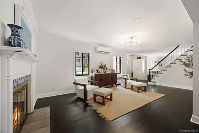 27 Clarendon Road, Scarsdale, NY 10583 - Photo 3