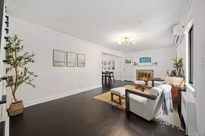27 Clarendon Road, Scarsdale, NY 10583 - Photo 5