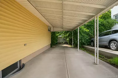 174 Frederick Avenue, Floral Park, NY 11001 - Photo 35