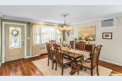 1910 Frederick Avenue, Merrick, NY 11566 - Photo 9