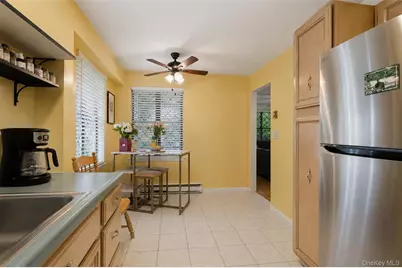 333 Sierra Vista Lane, Valley Cottage, NY 10989 - Photo 13
