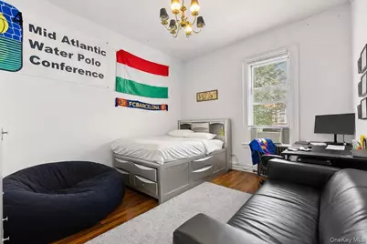 2459 Hoffman Street, Bronx, NY 10458 - Photo 19