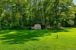 89 Quannacut Rd, Pine Bush, NY 12566 - Photo 19