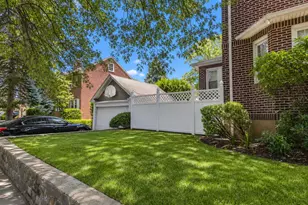 168-01 32nd Ave, Flushing, NY 11358 - Photo 23