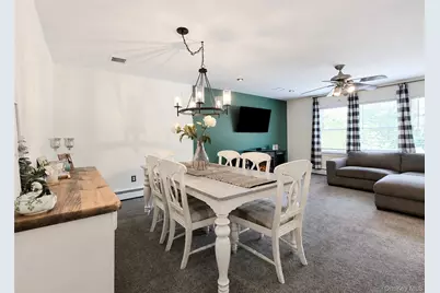 4476 Express Drive S, Ronkonkoma, NY 11779 - Photo 5