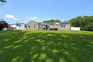 4476 Express Dr S, Ronkonkoma, NY 11779 - Photo 19
