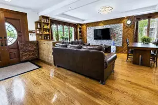 47-18 163rd Pl, Flushing, NY 11358 - Photo 3