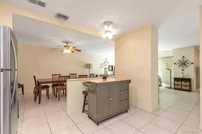 39 Spring Hollow, Roslyn, NY 11576 - Photo 11