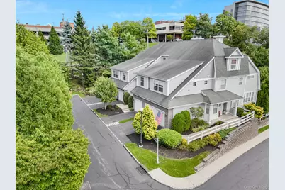 504 Southview Drive, Poughkeepsie, NY 12601 - Photo 3